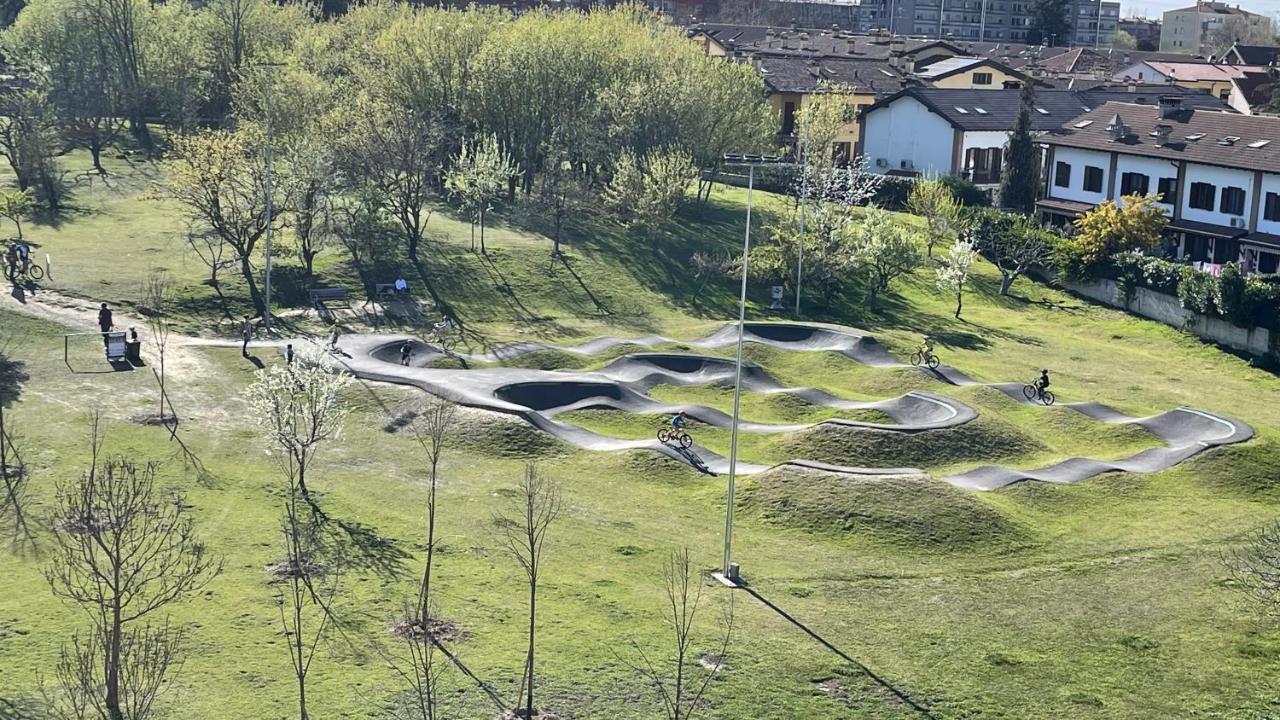 Pacy - Park City Home San Giuliano Milanese Buitenkant foto