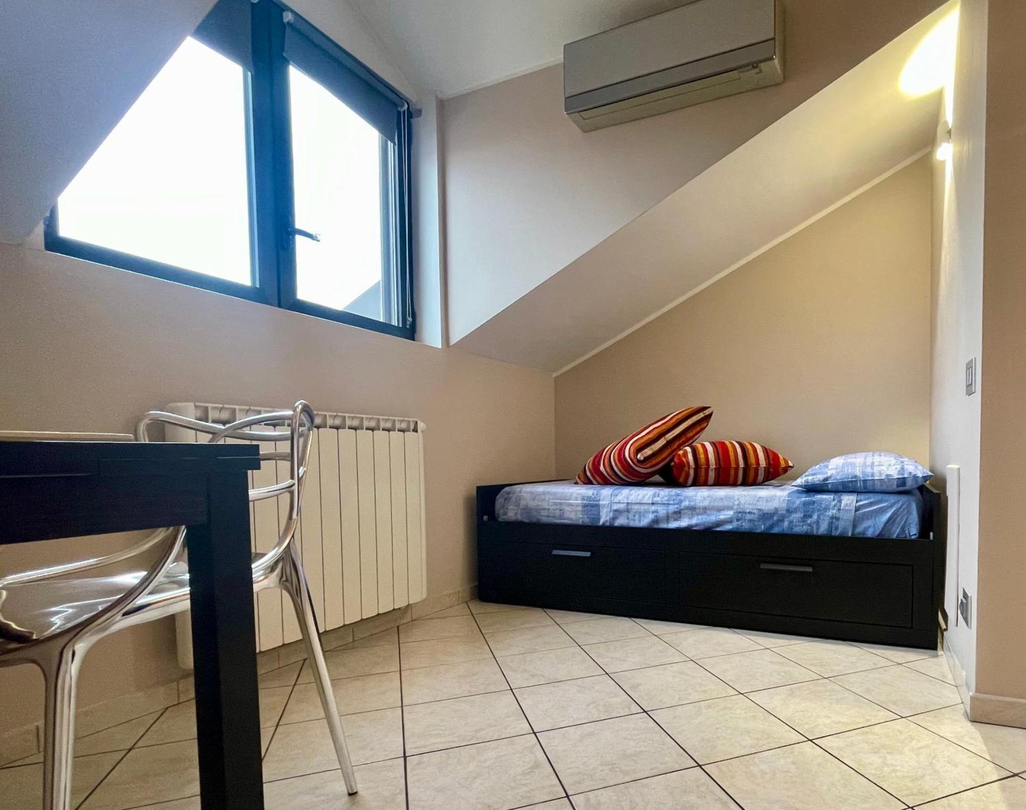 Pacy - Park City Home San Giuliano Milanese Buitenkant foto